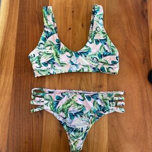 June swimwear bikini bottom and top small